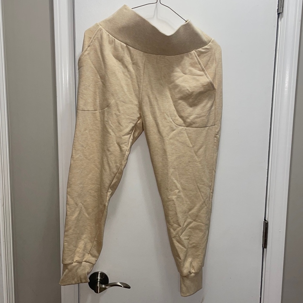 Nike yoga pants Mid Rise, 7/8 length